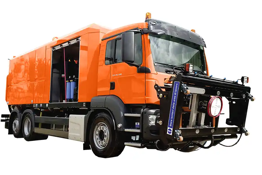 Truck-Mounted Runway Rubber Removal Unit